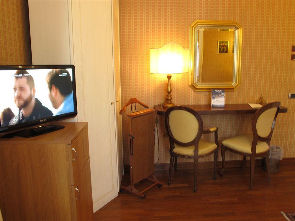 C-Hotels De Rose Palace Florencja Zewnętrze zdjęcie