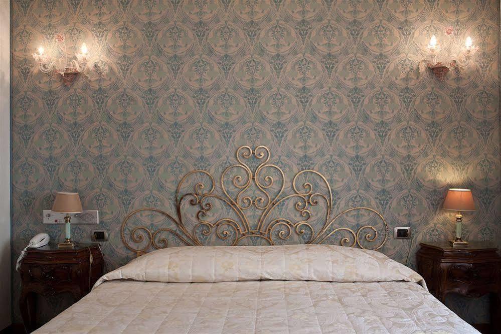 C-Hotels De Rose Palace Florencja Zewnętrze zdjęcie