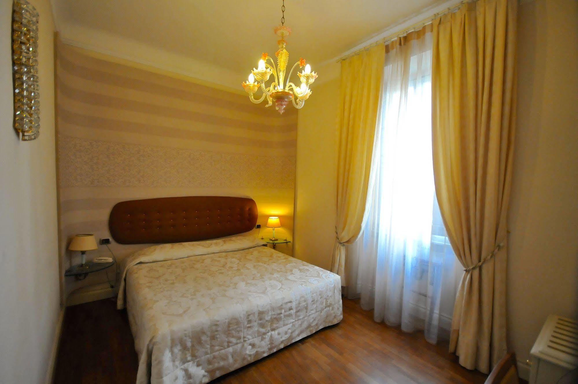 C-Hotels De Rose Palace Florencja Zewnętrze zdjęcie
