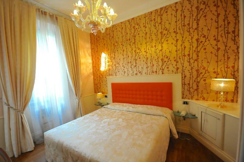 C-Hotels De Rose Palace Florencja Zewnętrze zdjęcie